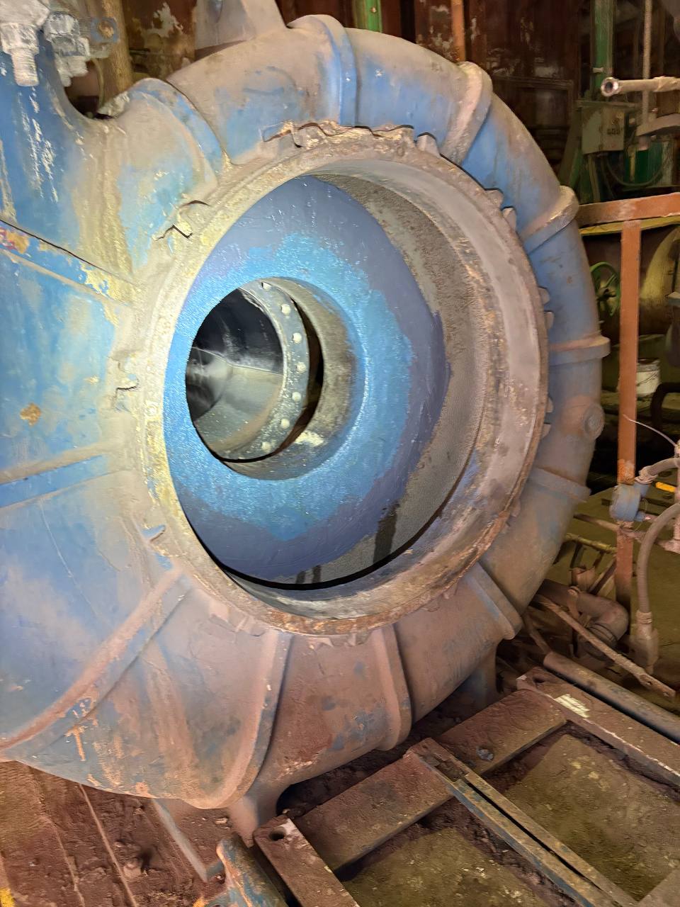Hallador Power pump casing restoration by KB Coatings